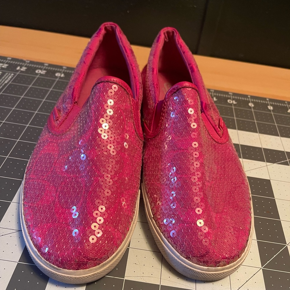 Coach Kivy Signature Pink Sequin Flat Sneakers Womens Size 9.5 Slip On
